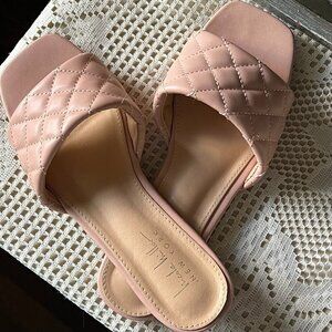 Nicole Miller Casual Slip On Quilted Slide Flats Tan Size 8.5